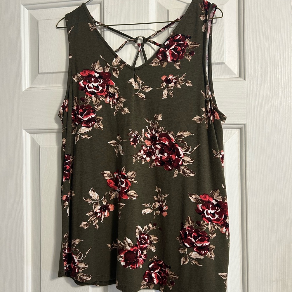 Papermoon sleeveless top with cute strappy back!